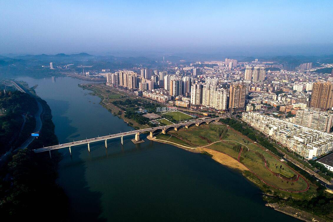 吴明禹:绵阳提出县域崛起战略,对我们三台来讲,有基础,有潜力,我们