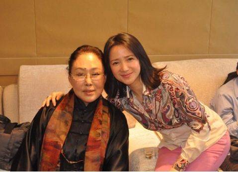 她是唯一演完四大名著的人,因太美在火车站被发掘,如今过得怎样了? 她是唯一演完四大名著的人,因太美在火车站被发掘,如今过得怎样了?