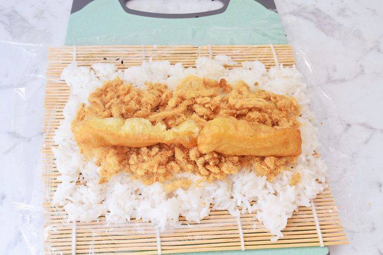 竹帘|天渐凉,做个简易饭团,饱腹抗饿,?咸?香味美,老人小孩都爱吃