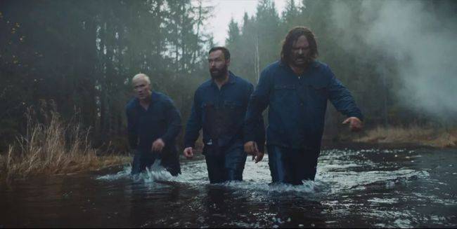 铁锤|《死亡之雪》导演最新“鬼作”，昆汀看了直呼内行