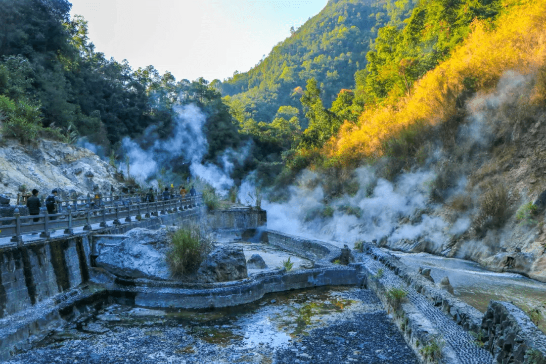 秋天,到腾冲去!_火山灰
