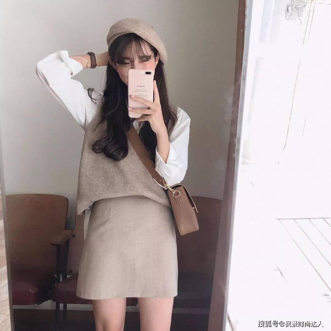 王道 奶茶色就是王道！穿上这个201最百搭配色，从头到脚怎么搭、怎么好看！