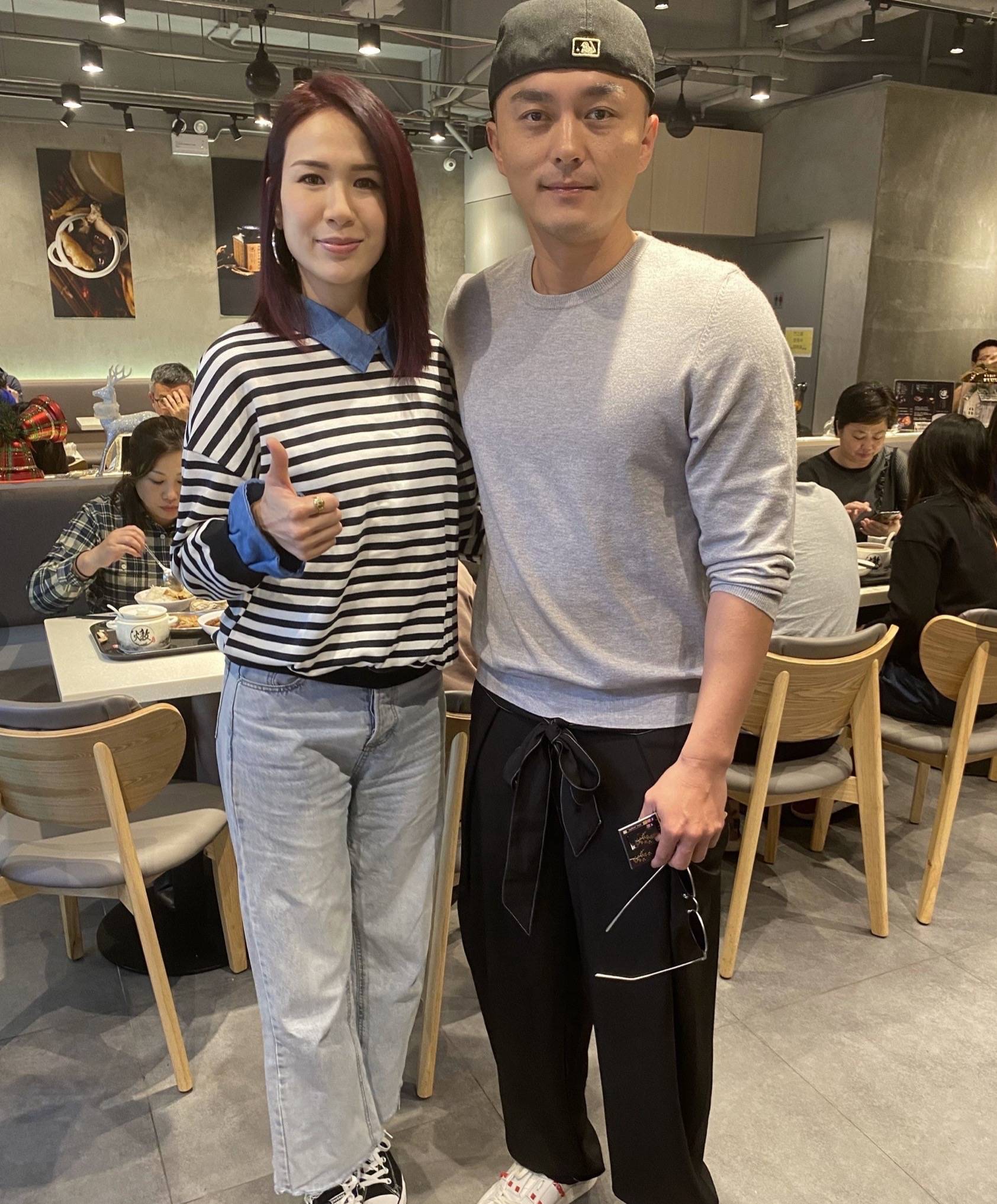 讲真,除了在事业发展上杨明要比庄思明更有前途之外,在其他方面杨明真