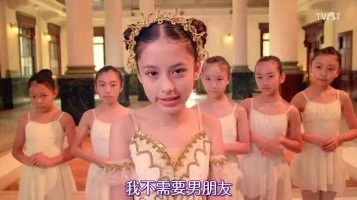 嘴上嚷着不恋爱的母胎单身，内心戏其实都很足……