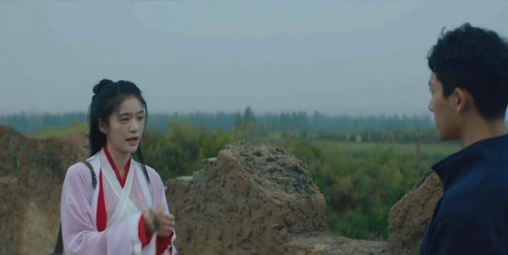 演技|张雪迎模仿紫霞眨眼被吐槽，综艺翻拍是重现经典还是东施效颦？