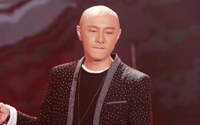 节目组|《追光吧》首轮公演分组曝光，观众反馈状况频发，哥哥们都在赶场