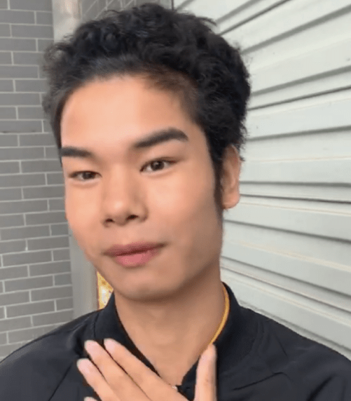 原创网友吃饭偶遇网红小吴力破之前整容传闻行为粗鲁打回原形
