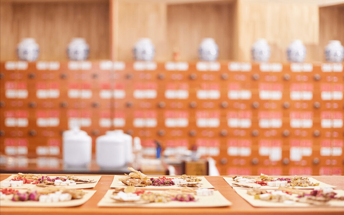 草乌|中药专家提醒：这3种中草药请不要自行服用，以防发生意外