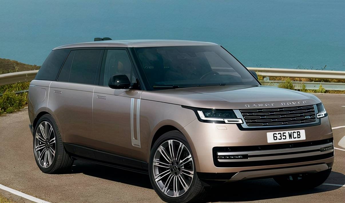 最近第五代路虎揽胜的问世,又把大众的目光转移到这款路虎家族中的