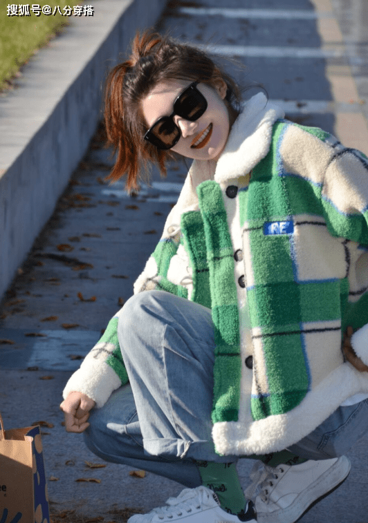 工装裤 今年流行穿“羊羔毛外套”，保暖舒适又减龄，时髦百搭不挑人