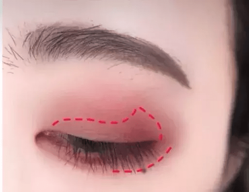 口红秋冬最火3种妆容,好看显白不挑人