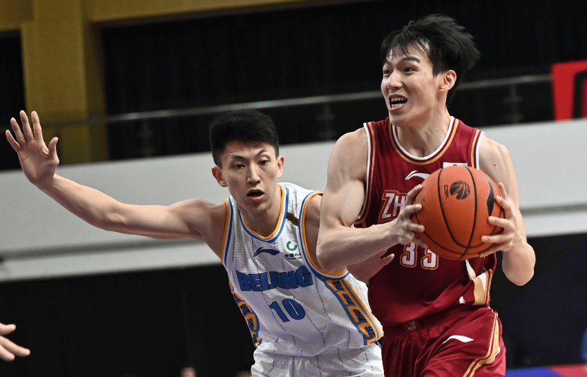 上海|央视直播！李春江带队冲击9连胜，吴前拒绝3连败，马布里赢球不易