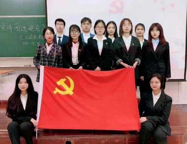 f50362511e214795a7f48c373aa546a2.jpeg