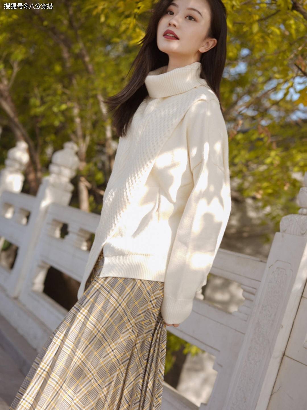 整体 冬天“毛衣”怎么穿更高级?这些保暖温柔的搭配,照搬也不会错