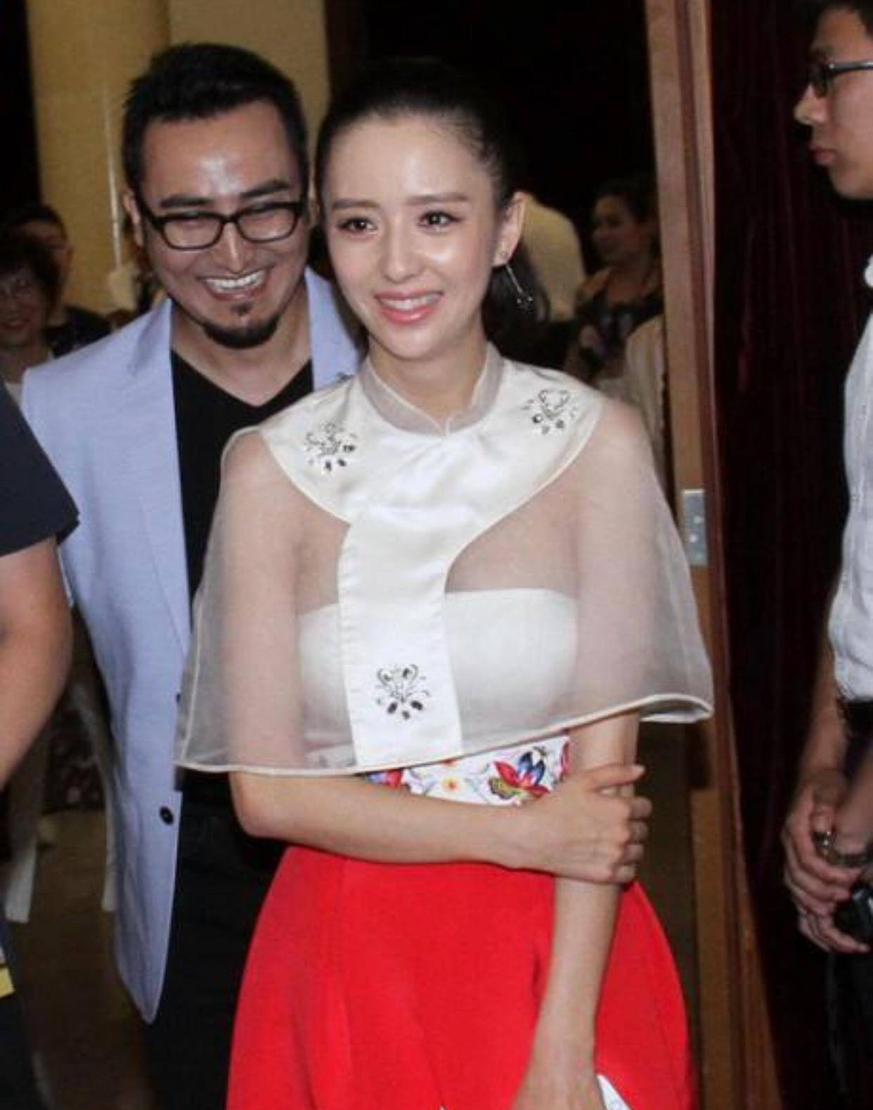 什么一脸苦相的佟丽娅,是从什么时候逆袭变美的?