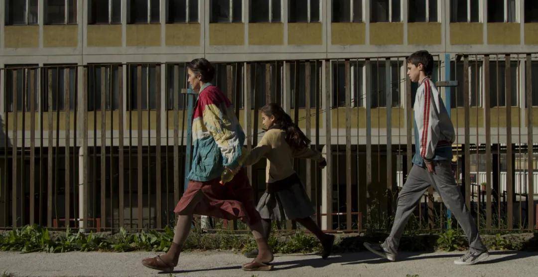 秋菊|《漫漫寻子路》:塞尔维亚版“秋菊”