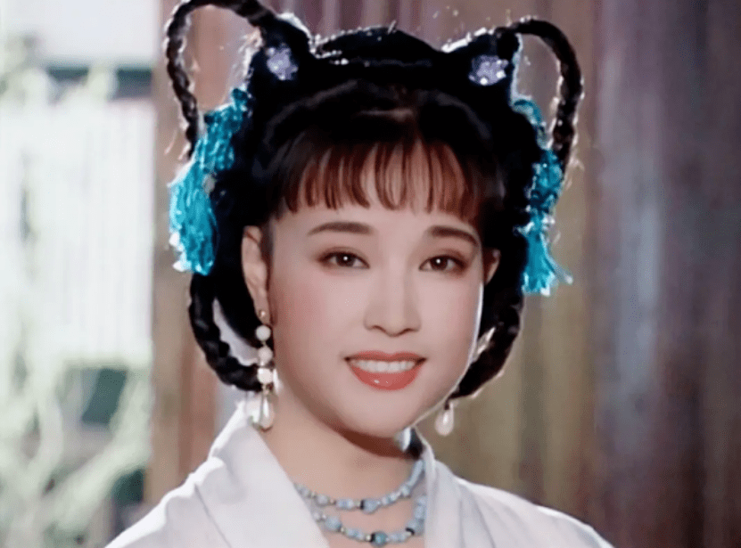 幻想身材丰满，眼窝明显脸干瘪，这11位大龄女星打碎我对少女的幻想