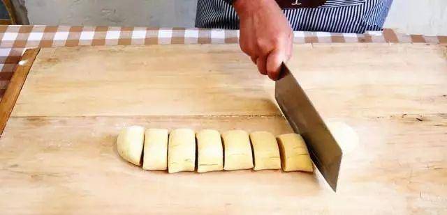 水开|自从学会了这道美食,孩子早餐再也不用愁了,蛋糕面包都没它好吃