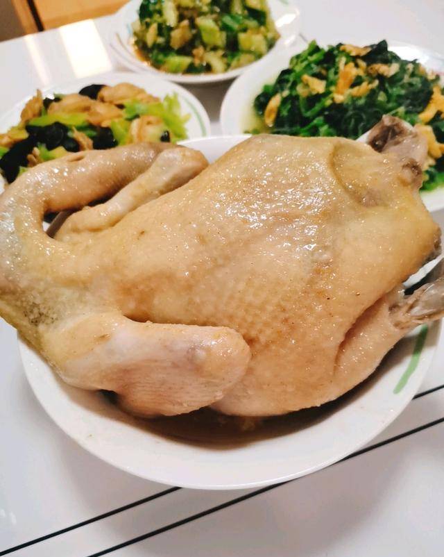 鸡焗盐是吃怎么的