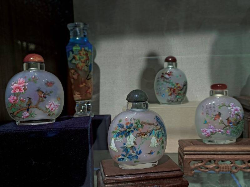 滇派内画方寸之间展现云南美