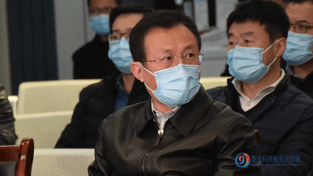 重庆市中新项目管理局局长曾菁华一行调研中新联盟