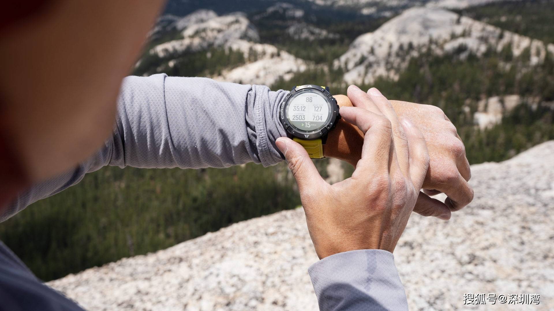 走向运动场景的智能可穿戴，高驰、韶音、光粒三家「小」企业的经验