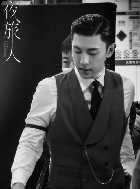 电影|邓伦太会选剧了，新剧《夜旅人》杀青，男主人设号称民国天花板！