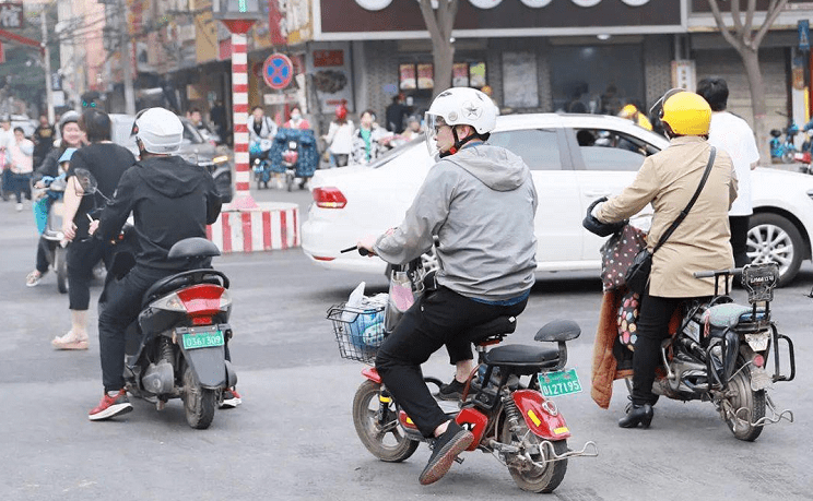 電動車迎來分級制部分車型要考駕照費用並不高會得到支持嗎