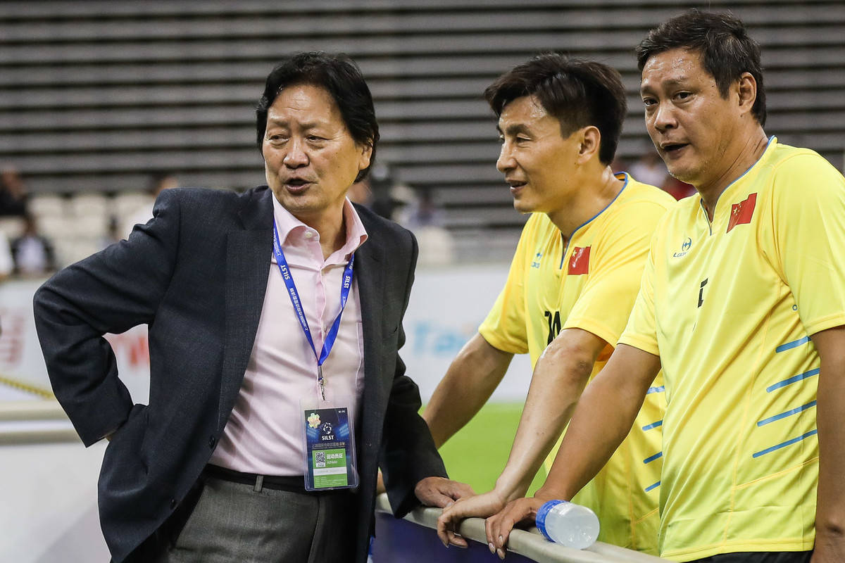 原创国足主教练李铁再不行为什么也不能仓促换帅