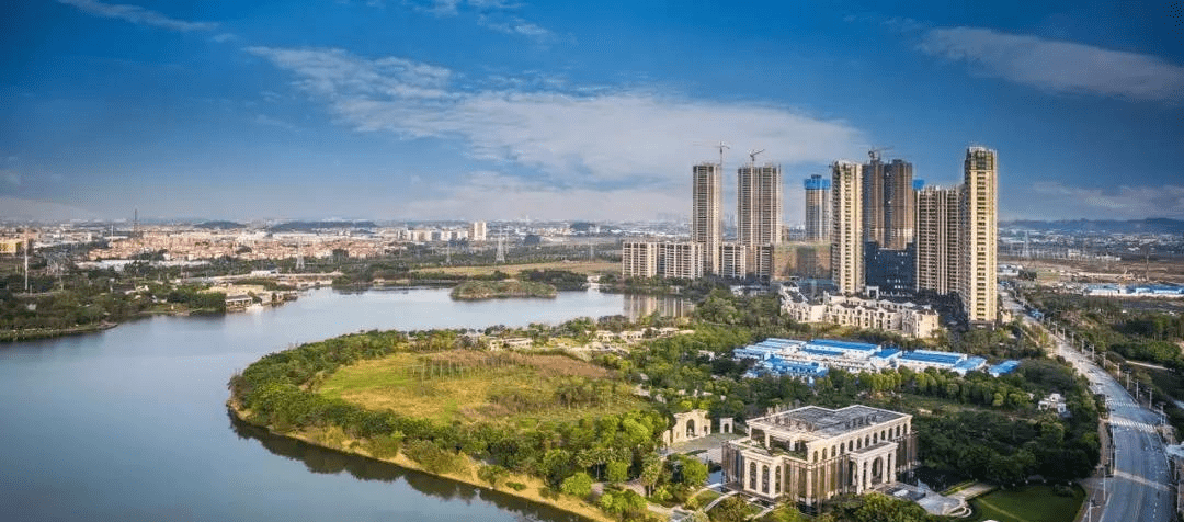 佛山禅城绿地未来城千别万看错了真的火了简直太厉害了