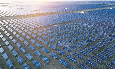 大规模新能源分布式调相机群落地青海