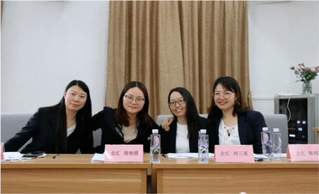 王晓松参加财会服务主题辩论赛