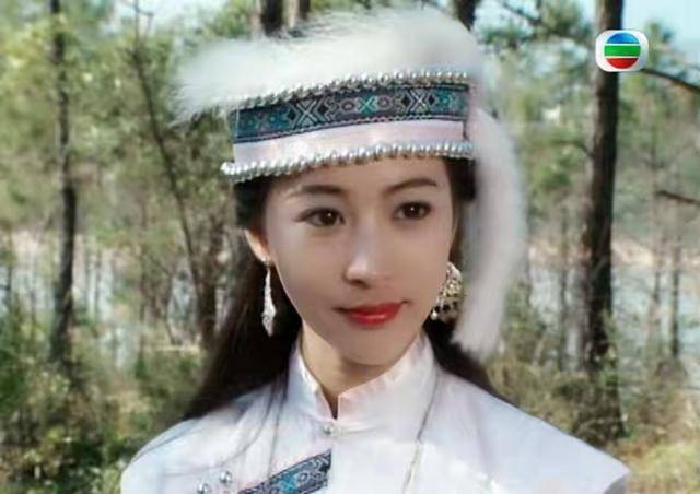 曾华倩 异域扮相好看的古装美人，只服这20位，辨识度高不说还灵气逼人