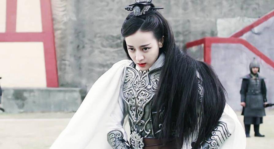 古偶剧|《司藤》之后，28岁张彬彬再挑战古偶剧，这次终于不是“姐弟恋”