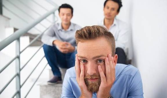 肾脏|“尿毒症”早期可能会有这几个“现象”，早知道早受益