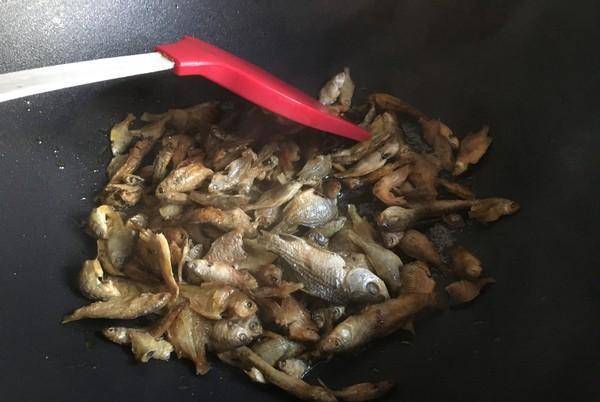 小鱼怎么煎酥脆 cb41cd4696ce409e95789da5f76aed7b.jpeg