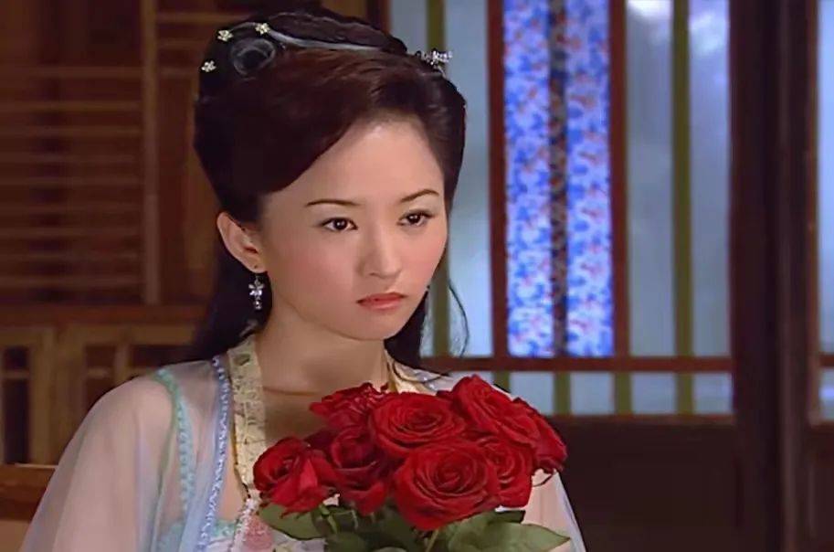 黎姿|10位古装剧中戴面纱的女子，有人惊艳全场，有人自觉丑陋