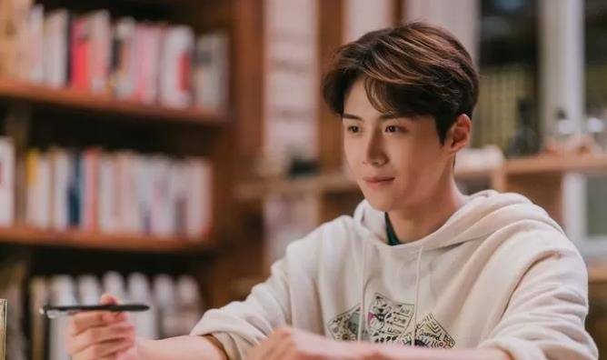 金宣虎将于 12 月恢复活动参与电影剧本排练_热带