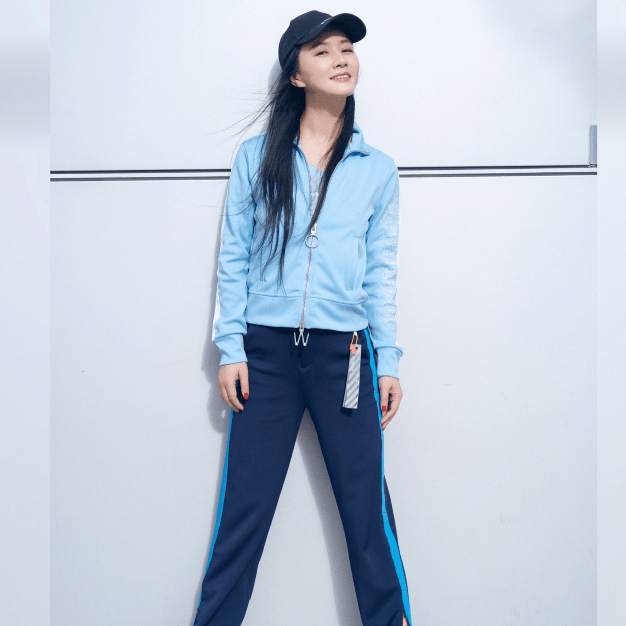 刘海 44岁田海蓉晒健身照，身穿运动装凹凸感十足，线条紧实不见赘肉！