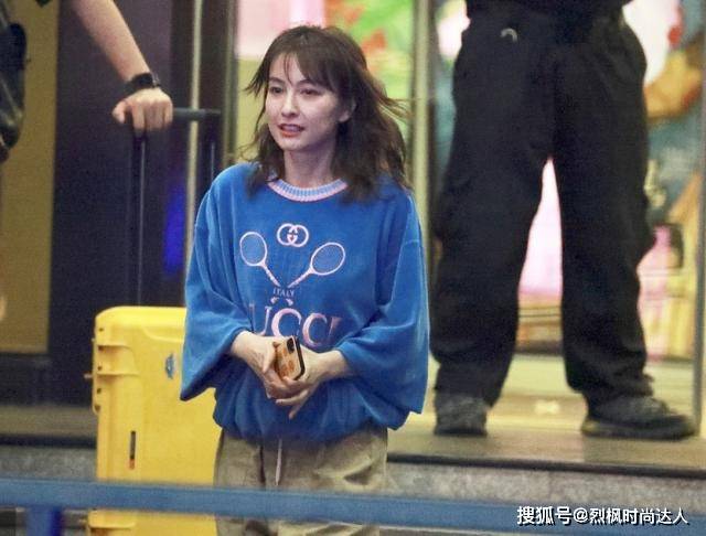 卫衣 36岁吴昕录完节目，穿一万多卫衣打扮似少女，唯独鱼尾纹暴露年龄