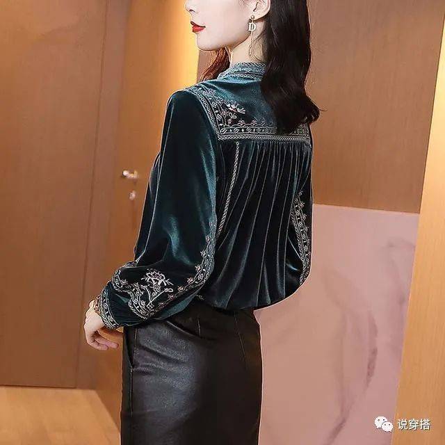 花朵 彰显女人味的裙子。