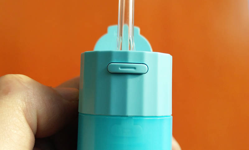 水箱|深层清洁牙齿，保持口腔健康，小米生态铟立方便携式冲牙器体验