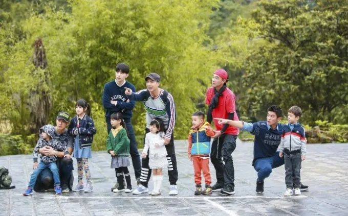 low|收视第一，直播在线率破2，湖南卫视这次终于把“综艺”玩明白了！