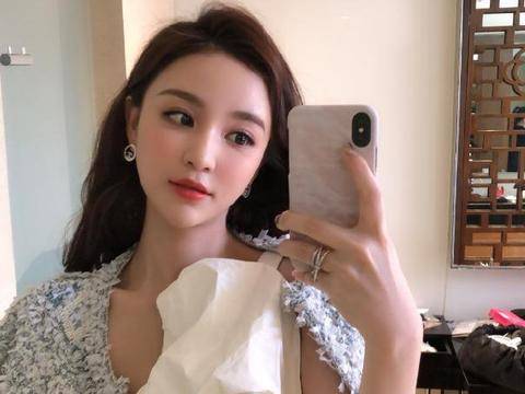 王思聪前女友,曾是美女学霸,如今被罚超6000万,网红雪梨怎么了_时候