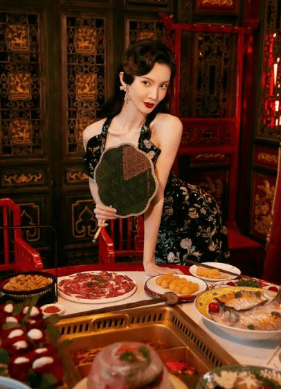 姐妹 如何提升时尚适配度，圆脸妹子进来抄作业！