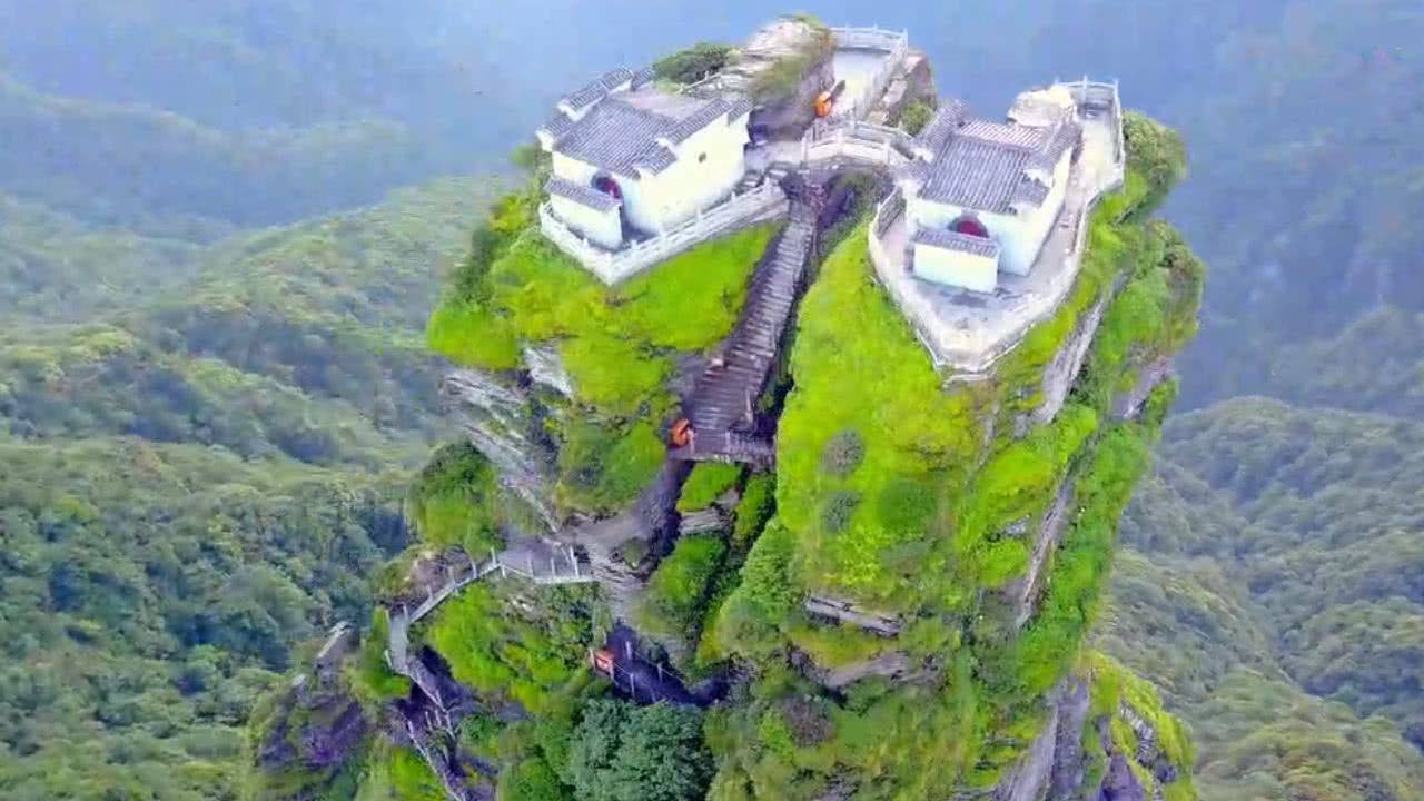 中国建在山顶的两座寺庙历经多年历史而不倒建造过程让人佩服