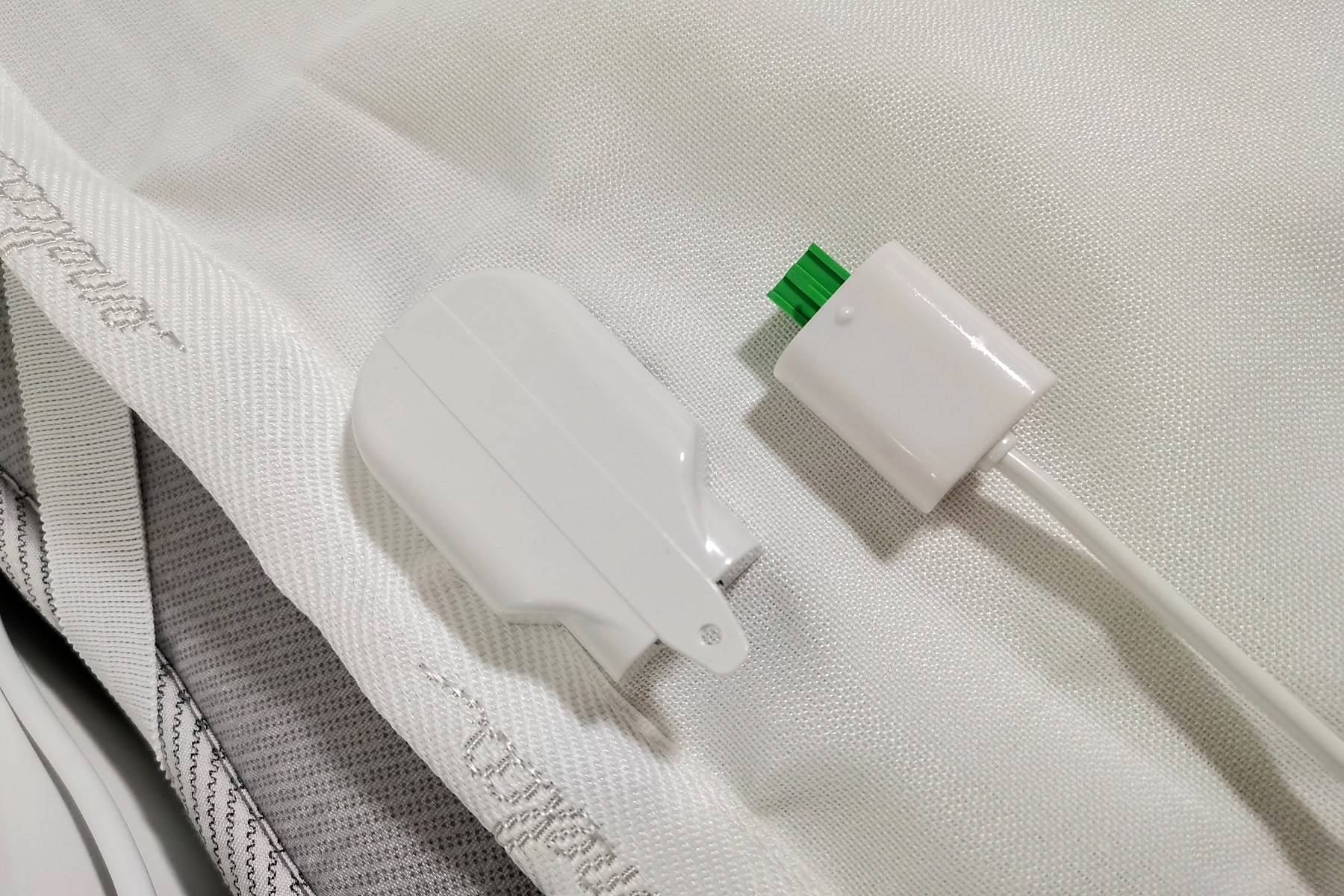 躺在高端的电热毯上是什么感受？意大利enelca石墨烯电暖毯体验