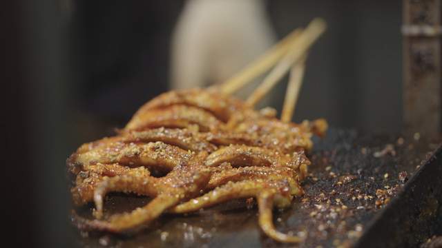 故乡|最美的食物来自故乡 《人生一串3》唤醒观众对故乡的眷恋