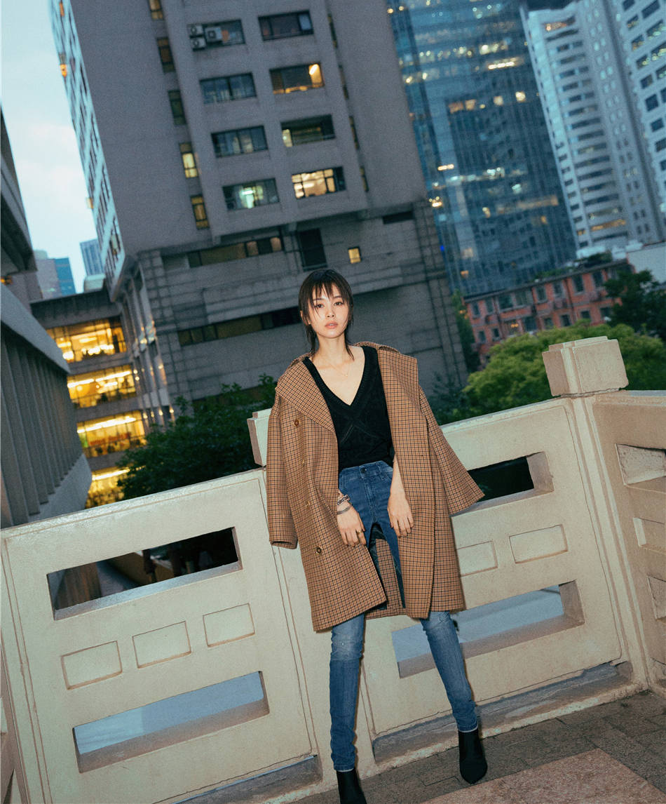 方面 王子文的 神仙穿搭来啦，衣品没得说哇，太适合小个子了!