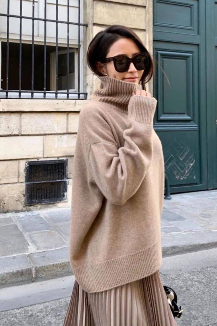 毛衣 比驼色更好穿，今年冬天“奶茶色”火了！